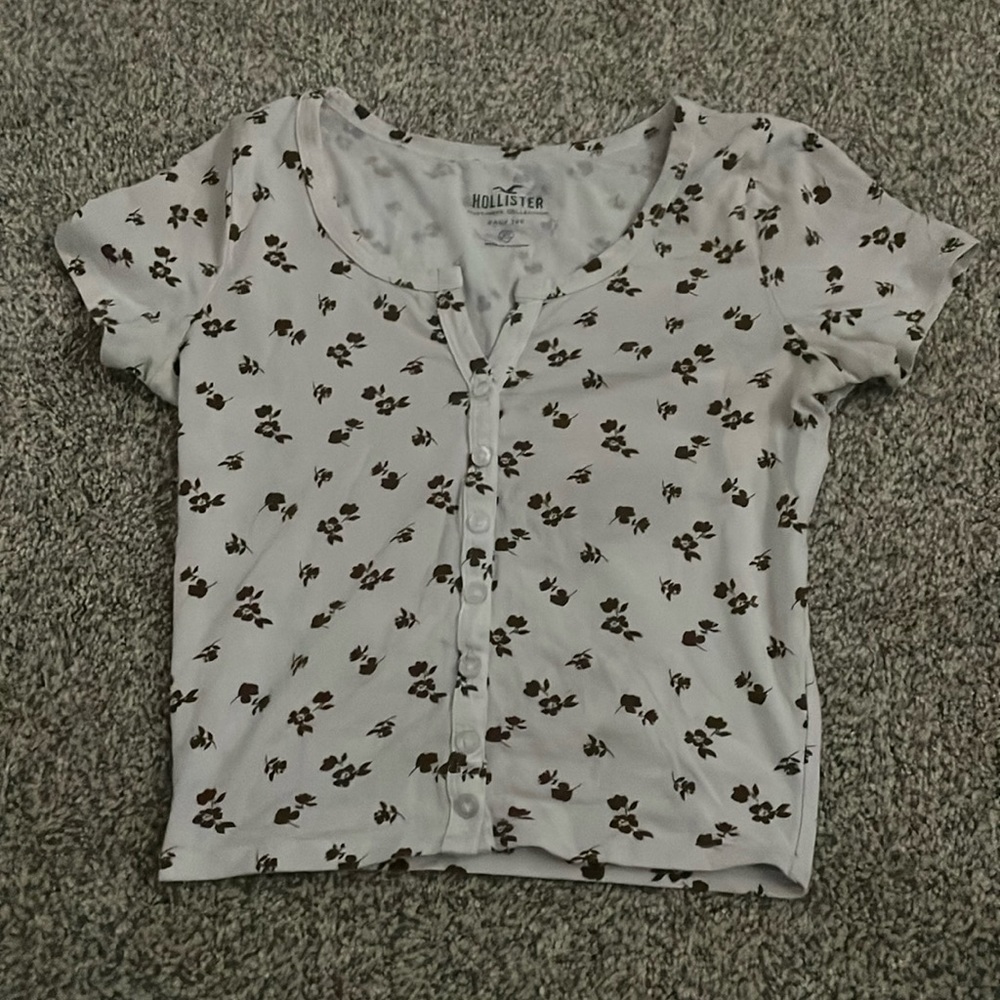 hollister crop top